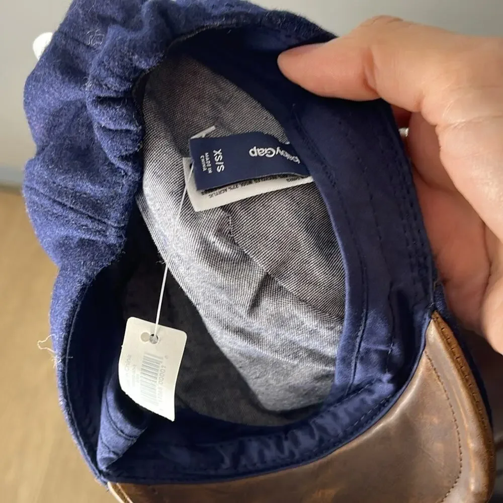GAP Navy / Tan Faux Leather Trim Recycled Wool Scaly Cap Hat Size XS/S NWT